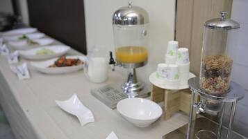 Desayuno estilo bufé