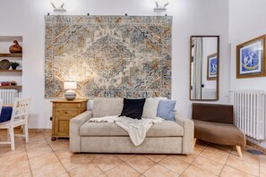 TV - Coliseum Rome Apartments - Suite (Roma)