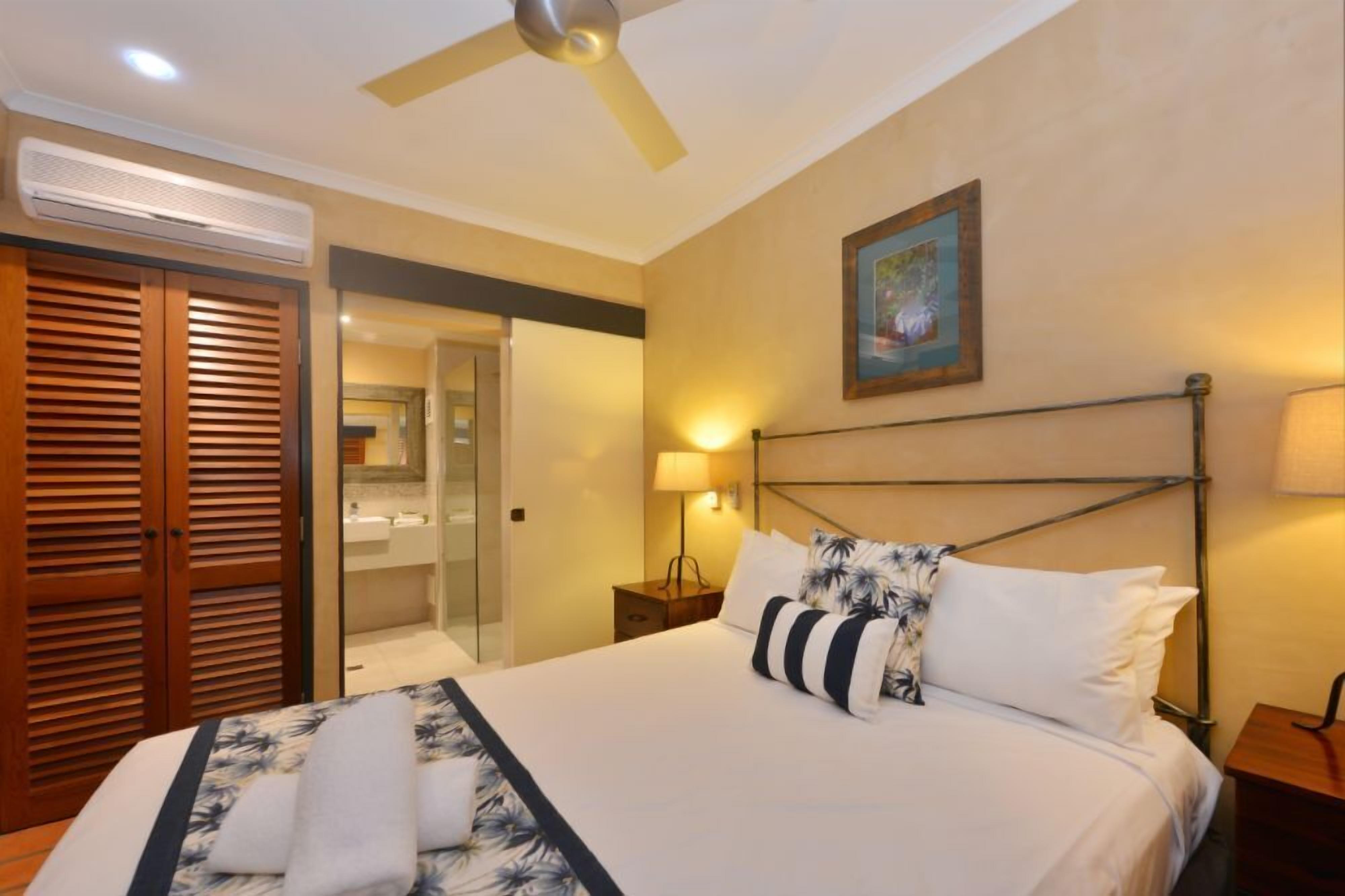 1 bedroom, iron/ironing board, bed sheets