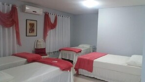 Shared Dormitory, Women only | Iron/ironing board, free WiFi