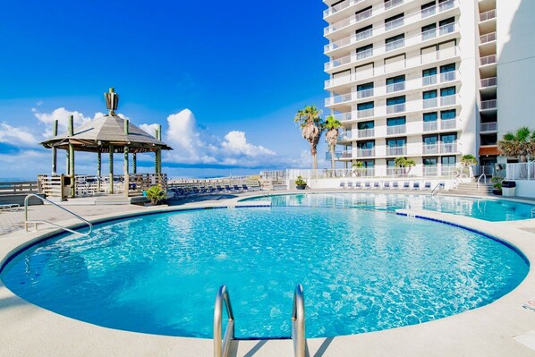 Piscine intérieure, piscine chauffée