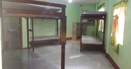 EG Rusiana Boarding House