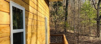 TREHUS - HOT TUB, ingen søndag innsjekkinger, inngjerdet chattanooga 18 miles