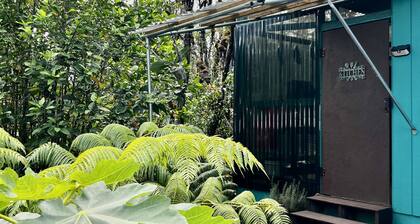 Centrally Located Explorers Hale