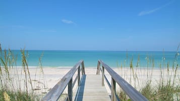 Sun loungers, beach towels