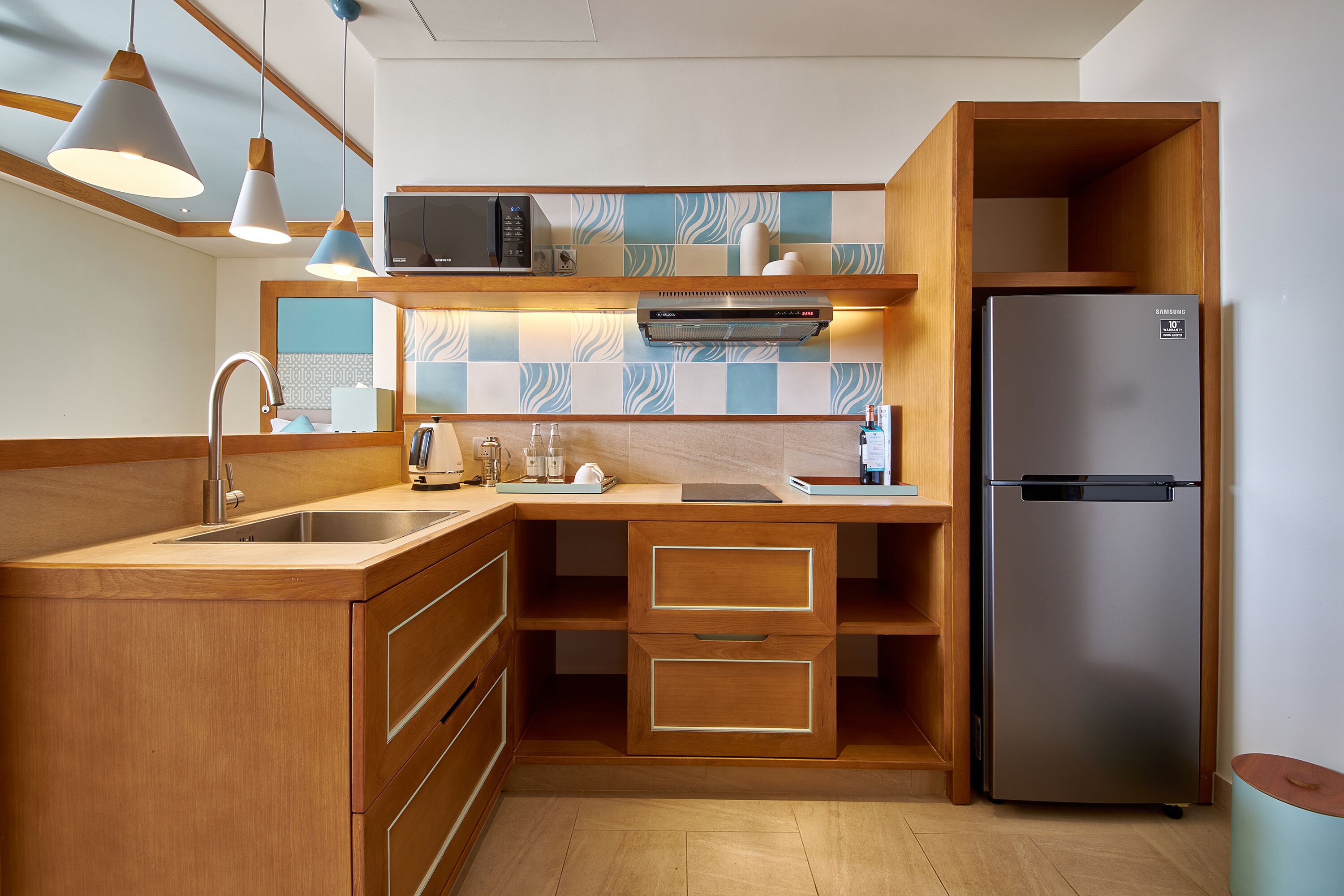 coffee/tea maker, electric kettle