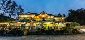 Exterior - Dorothy's Forest Pension (Gapyeong)