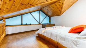 Room (205) | WiFi (free) - Dorothy's Forest Pension (Gapyeong)