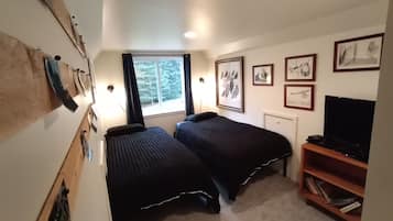 2 chambres, bureau, accès au Wi-Fi (inclus), literie fournie