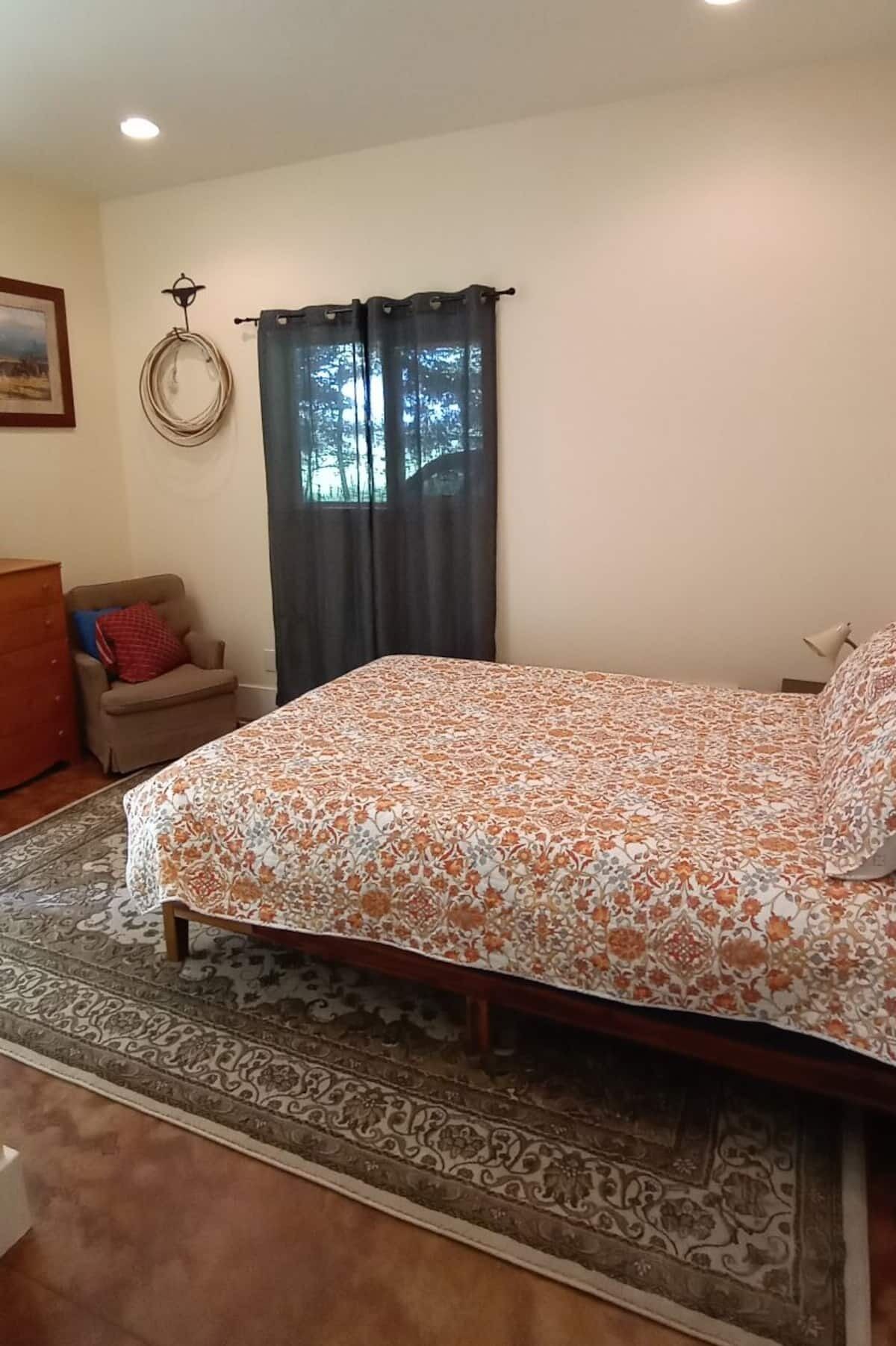 2 soveværelser, skrivebord, gratis Wi-Fi, sengetøj