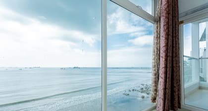 Seaview Villa 11. 69 Tran Phu