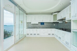 Fridge, dishwasher, paper towels