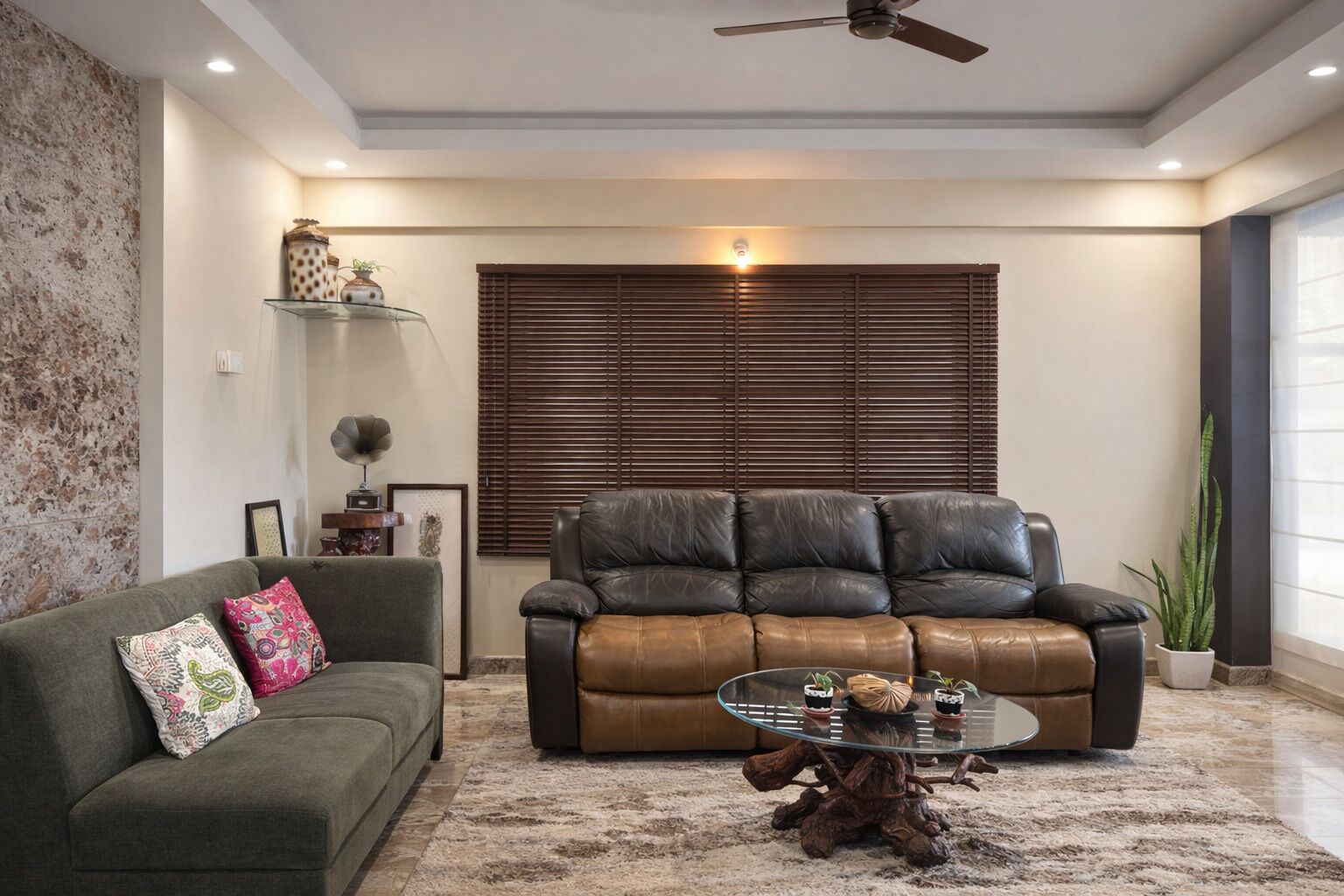 32-inch LED TV with digital channels, TV, pay movies