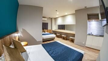 Superior suite | Een bureau, een laptopwerkplek, gratis wifi, beddengoed