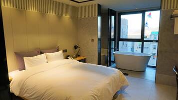 Suite Double Room | Free WiFi