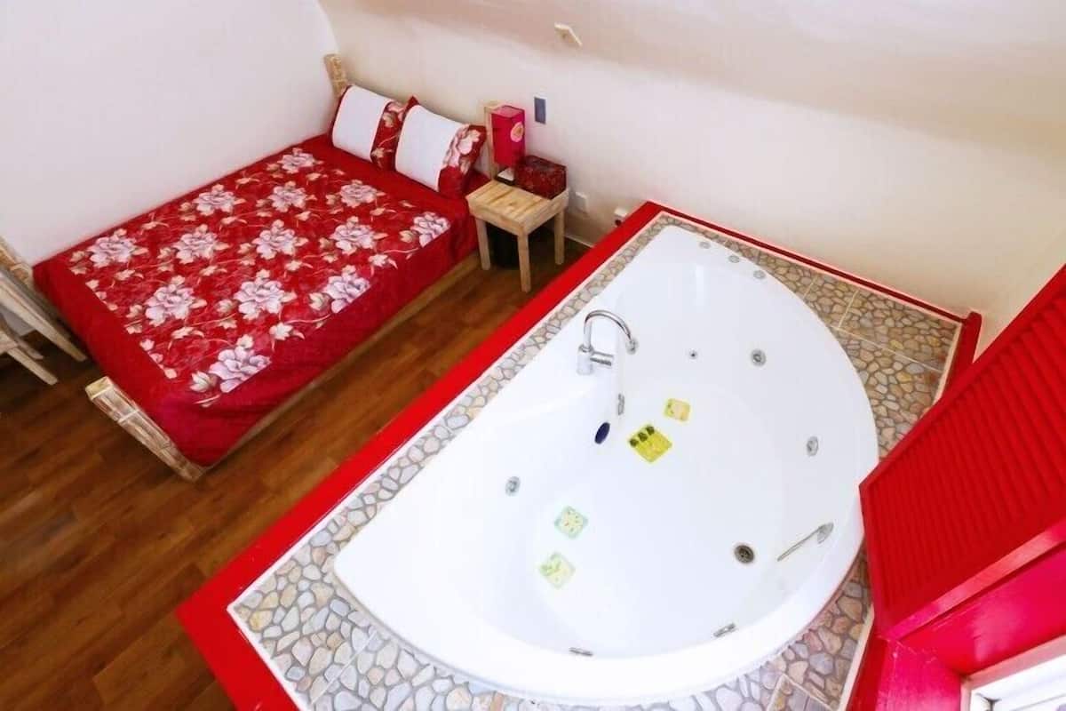 Appartement Duplex, bain Ă remous (Red)