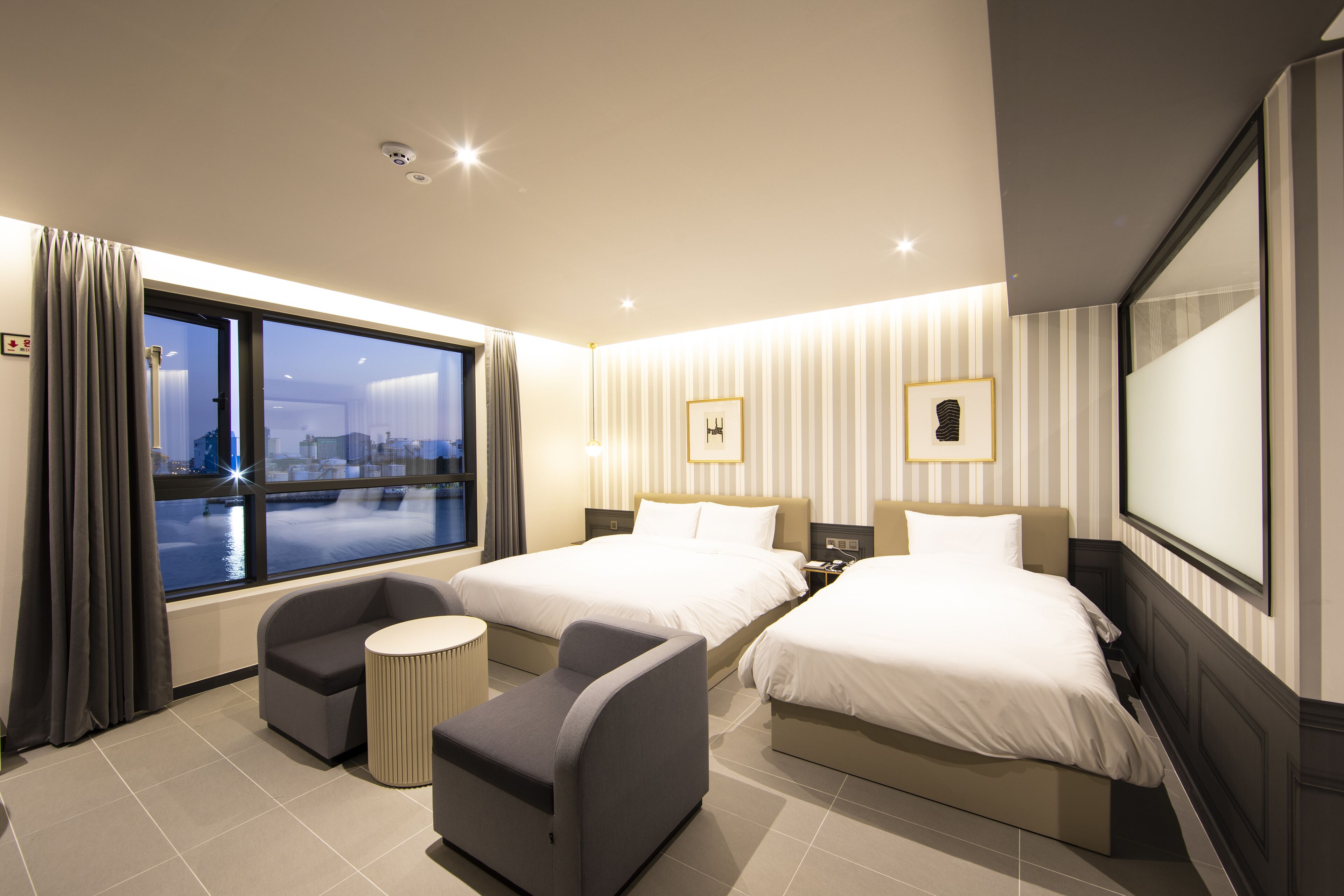 deluxe family twin, ocean view | view from room