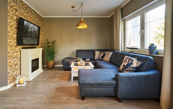 Unclassified image, 1 of 24, button