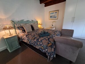 Deluxe Double Room | Desk, free WiFi, bed sheets, wheelchair access - Fiore Guest Accommodation (Greyton)