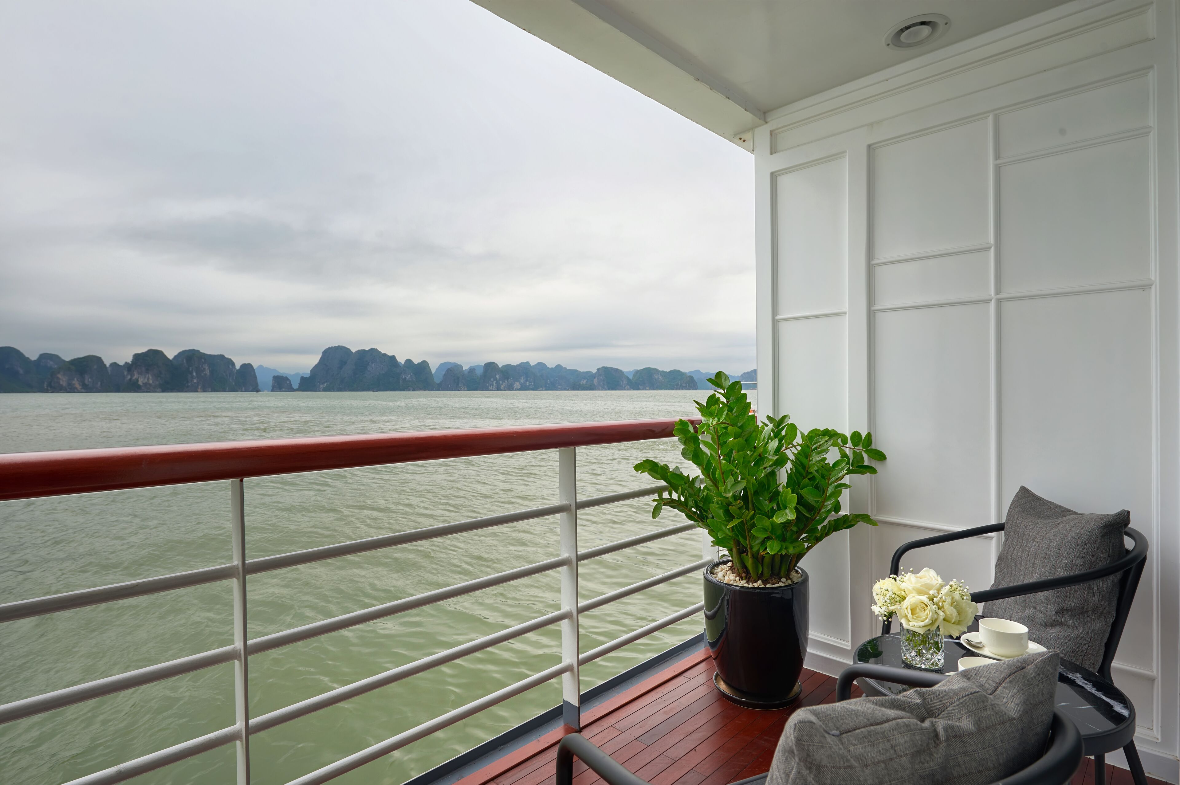 Grand Deluxe Cabin, Balcony (2 Days 1 Night) | Balcony