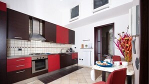 Appartement, 1 chambre, balcon | Coin cuisine privé