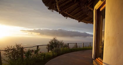 MamboViewPoint Eco Lodge