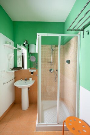 Triple Room, Balcony | Bathroom - Napoli Experience (Naples)