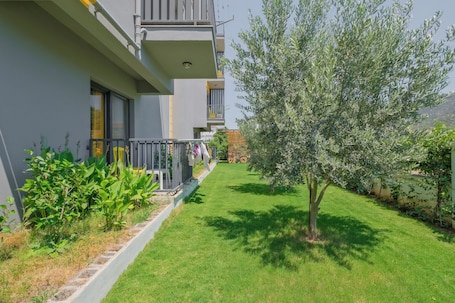Terrace/patio. F48 Homes