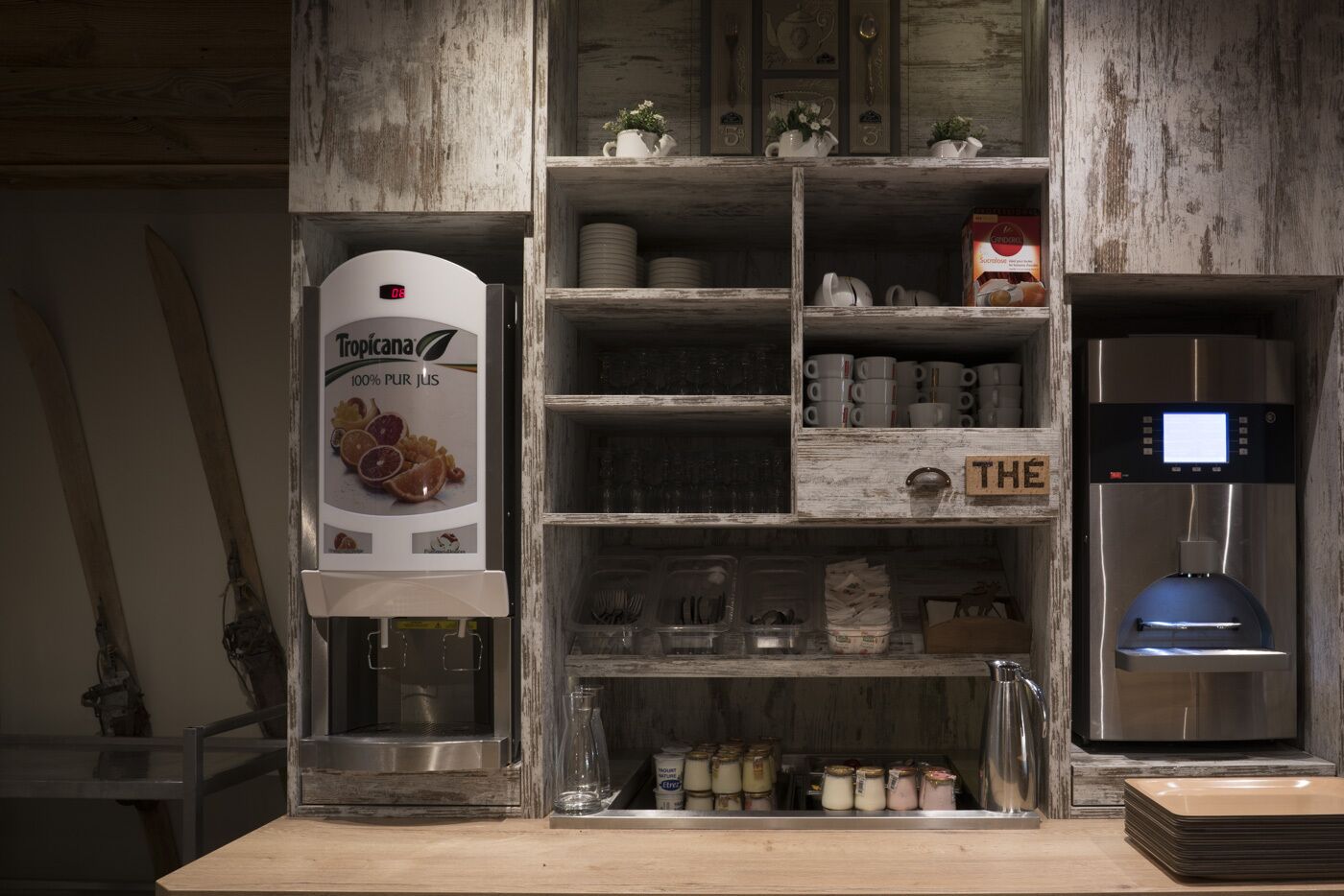 daily buffet breakfast (eur 13 per person)