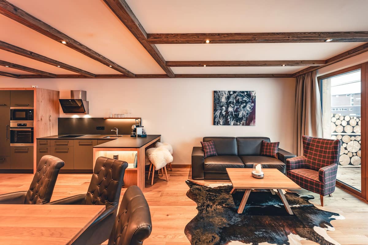 Chalet (M) | Ruang keluarga | TV layar datar