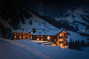 Front of property - Lux Alp Chalet (Warth)