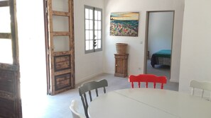 Dining - 4 km from Saint Florent, Quiet single storey villa, 8 pers. located in Patrimonio (Patrimonio)
