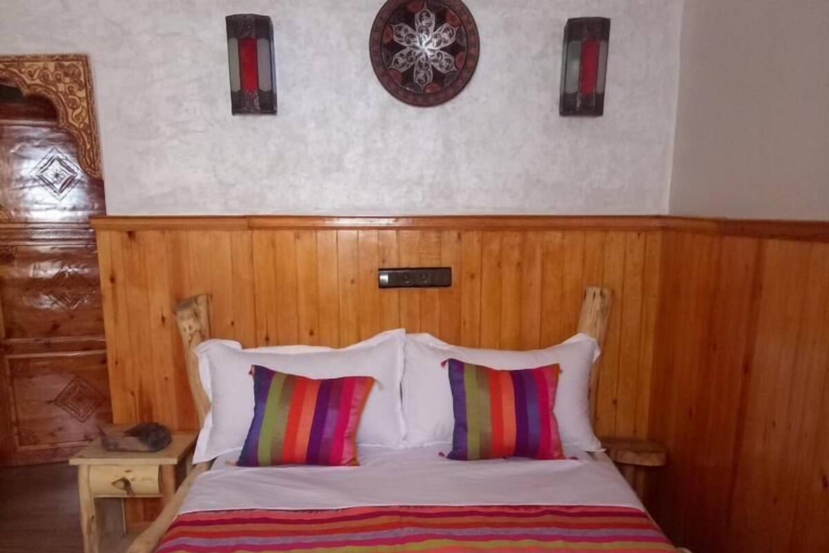 双人房 (Toubkal) | 遮光窗帘、隔音、免费婴儿床、免费 WiFi
