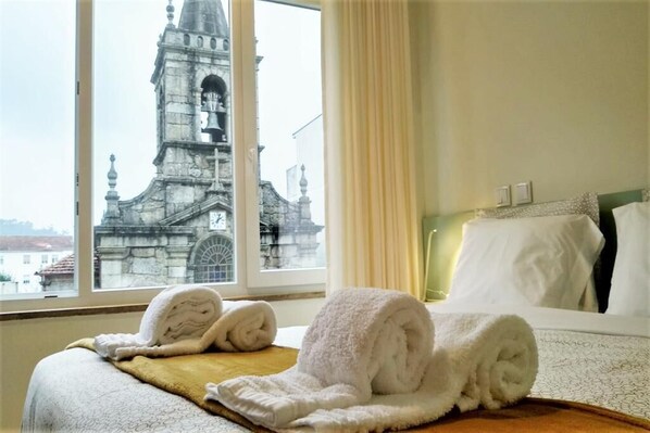 1 chambre, fer et planche à repasser, Wi-Fi, draps fournis