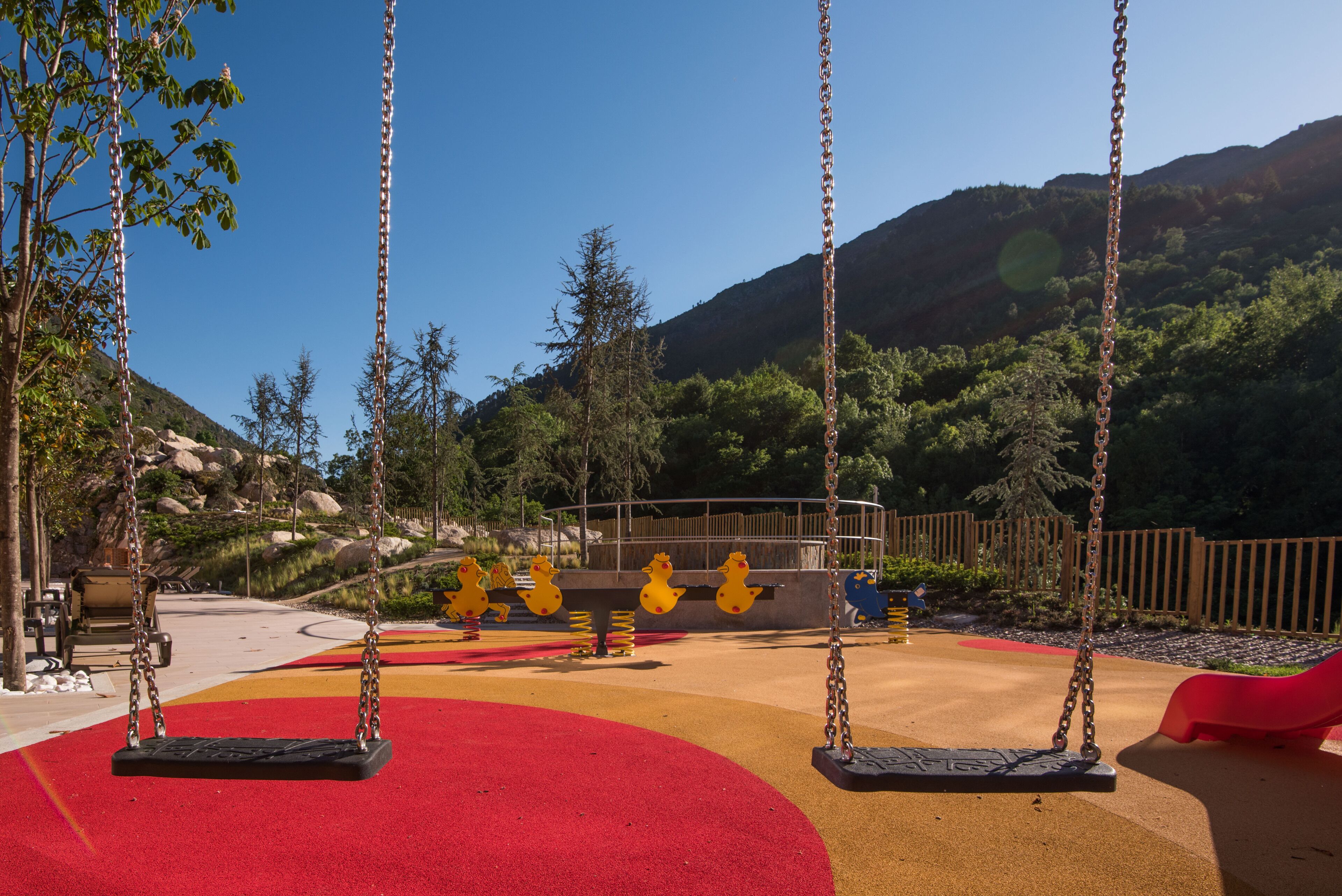 children’s play area – outdoor