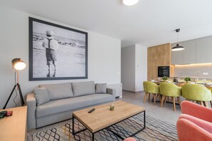 107-cm-Flachbildfernseher mit Kabelempfang, Fernseher