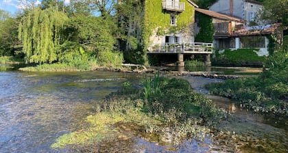Gîte by the river in the Dordogne - La Gloriette