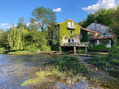 Gîte by the river in the Dordogne - La Gloriette