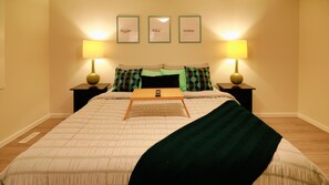 4 bedrooms, desk, iron/ironing board, travel crib
