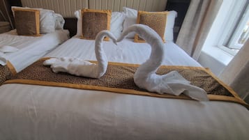 Wifi gratis y ropa de cama