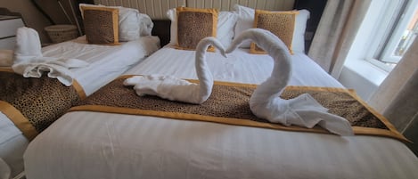 Wifi gratis y ropa de cama