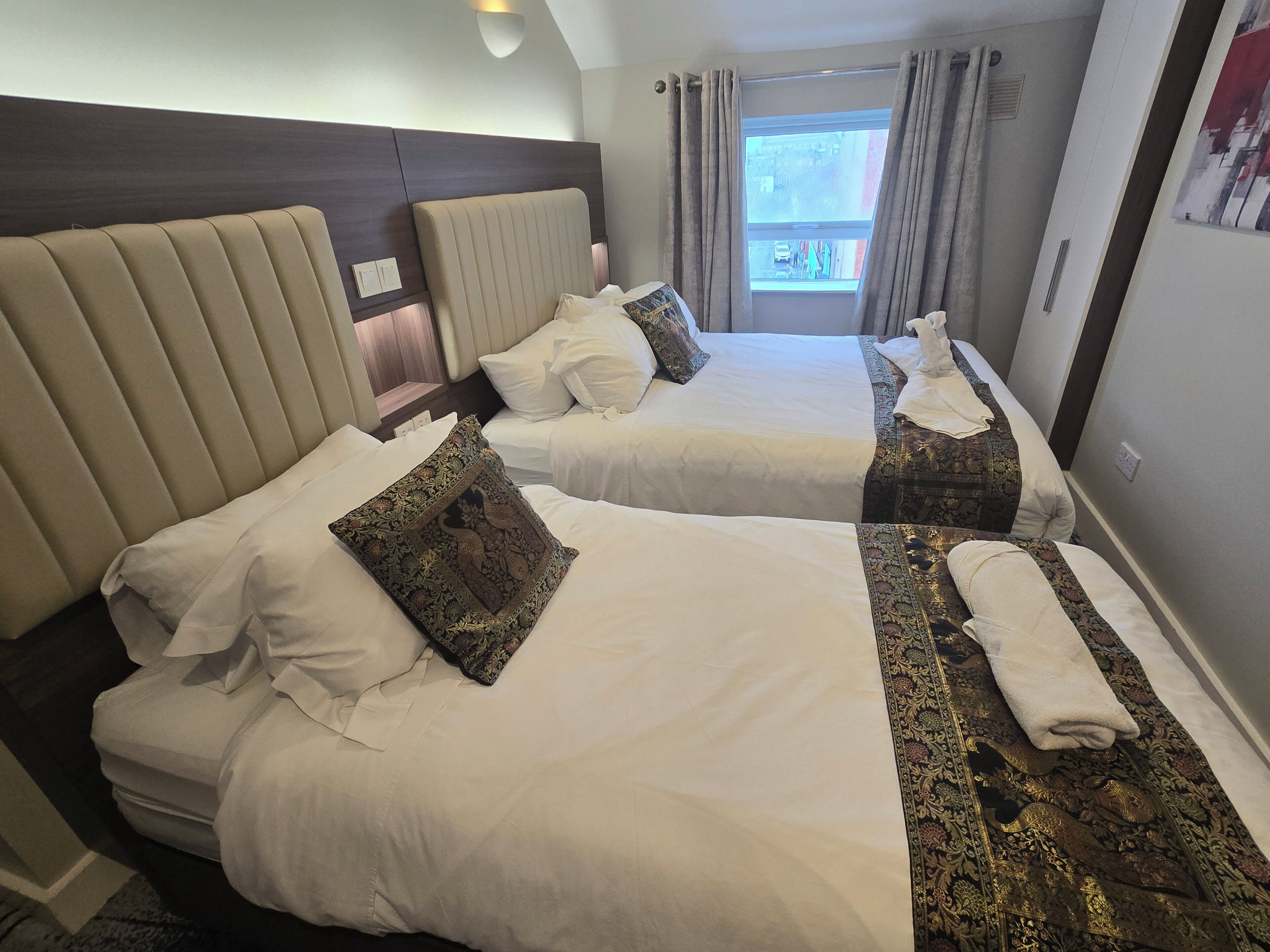 Deluxe Double Room (Room 6) | Free WiFi, bed sheets
