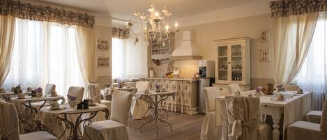 Frokostbuffé er inkludert hver dag