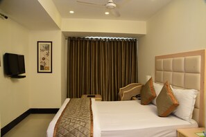 Deluxe Double Room | Free WiFi