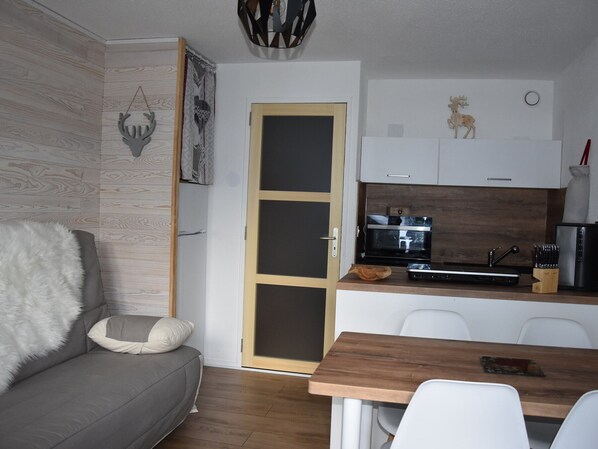 Fernseher