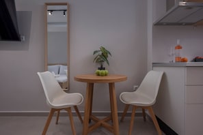 Suite Supérieure (Epsilon) | 1 chambre, espace de travail pour ordinateur portable