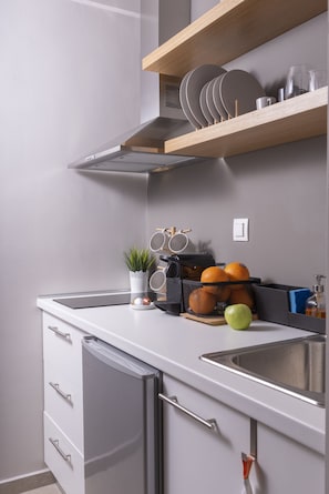 Mini réfrigérateur, plaque de cuisson