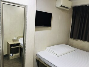 Habitación doble superior, 1 cama Queen size | Cortinas blackout, wifi gratis y ropa de cama 
