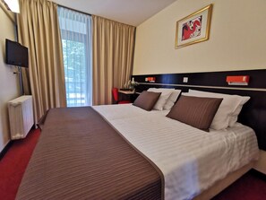 Free WiFi, bed sheets - Hotel Bellevue (Plitvicka Jezera)