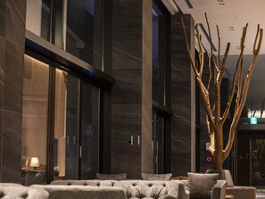 Lobby lounge - Garden Terrace Fukuoka Hotel & Resort (Fukuoka)
